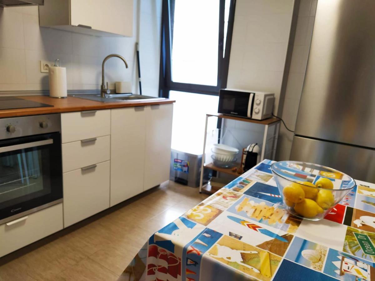 Apartamento Bolboretas Con Parking Privado Ares Exterior photo