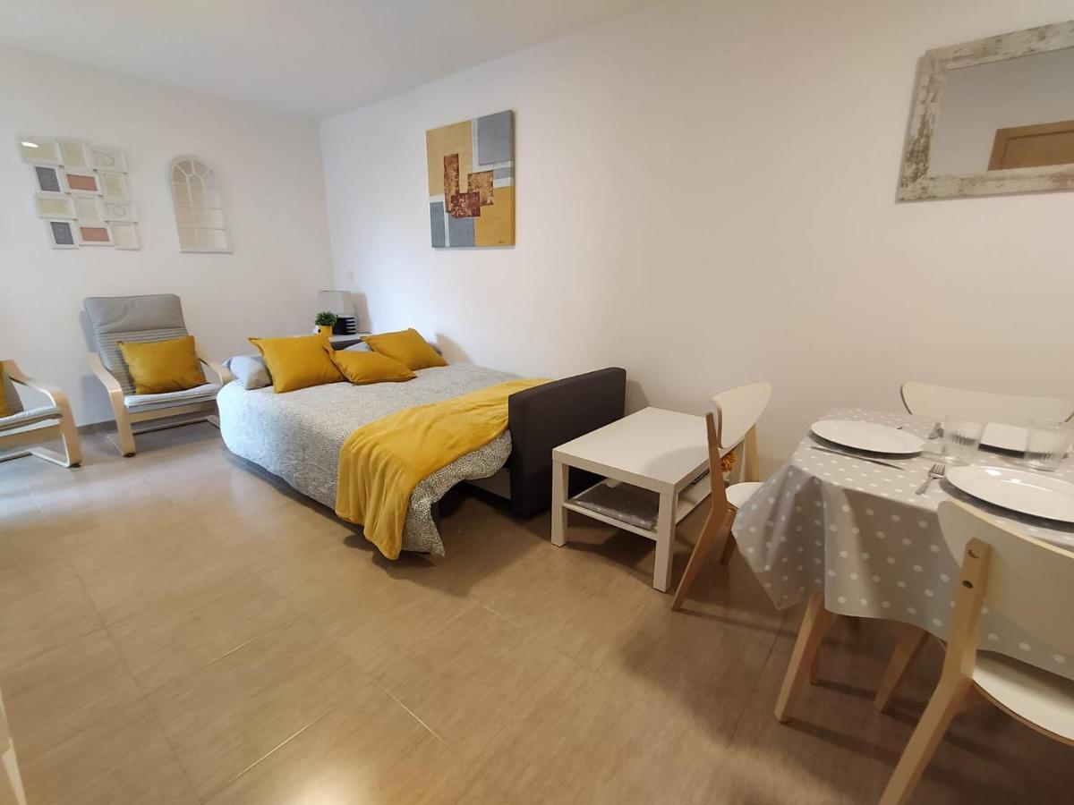 Apartamento Bolboretas Con Parking Privado Ares Exterior photo